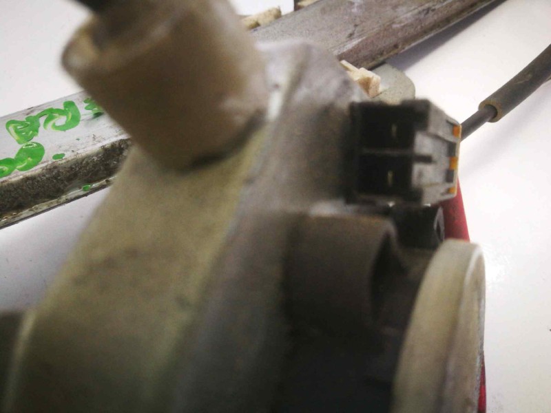 Recambio de elevalunas delantero derecho para nissan almera (n15) competence (1998) referencia OEM IAM 807300M016 MMR52167 DOS P