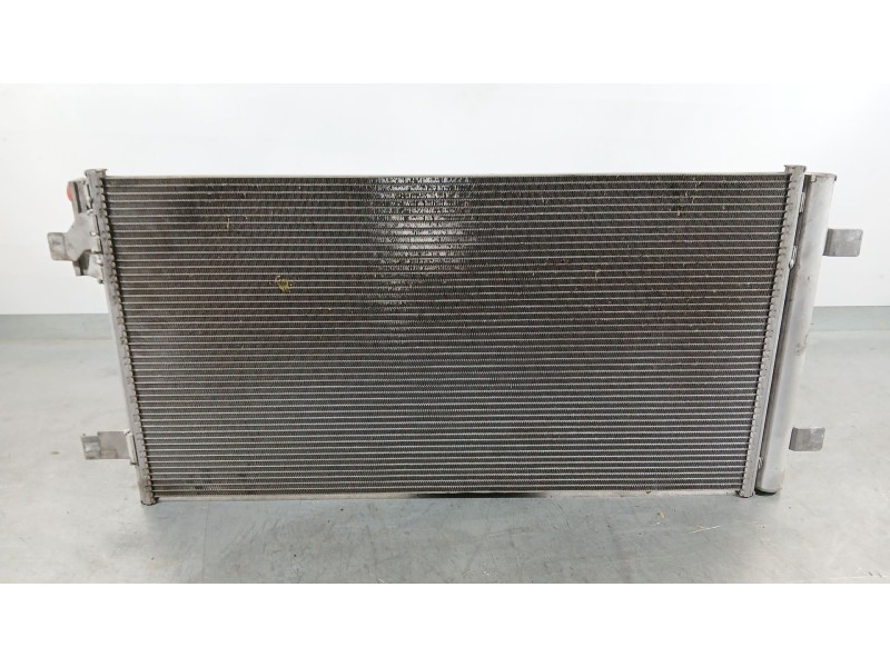 Recambio de condensador / radiador aire acondicionado para volkswagen polo vi (aw1, bz1, ae1) 1.0 referencia OEM IAM 2Q0816411A 