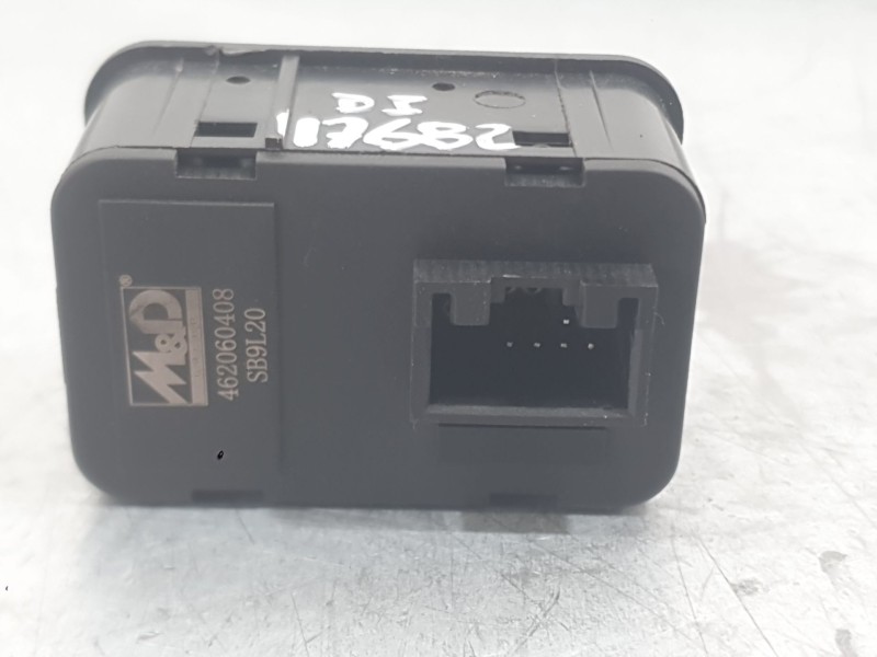 Recambio de mando elevalunas delantero izquierdo para opel corsa c (x01) 1.7 dti (f08, f68) referencia OEM IAM 24411030  