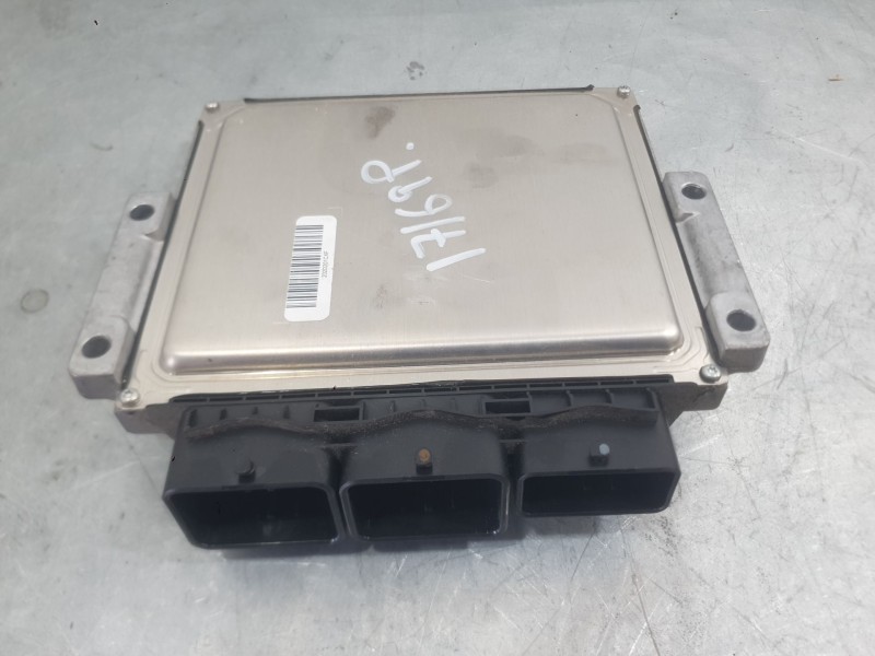 Recambio de centralita motor uce para citroën ds5 2.0 hdi 165 referencia OEM IAM   