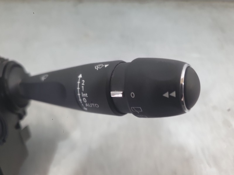 Recambio de mando luces y limpia para citroën ds5 2.0 hdi 165 referencia OEM IAM 98000242ZD  