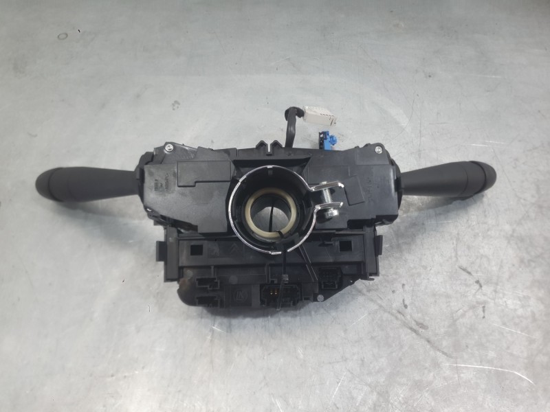 Recambio de mando luces y limpia para citroën ds5 2.0 hdi 165 referencia OEM IAM 98000242ZD  