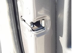 CERRADURA PUERTA DELANTERA IZQUIERDA A1667200135 