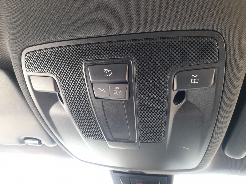 Recambio de luz interior para mercedes-benz clase a (w176) a 180 cdi / d (176.012) referencia OEM IAM A0009003608  