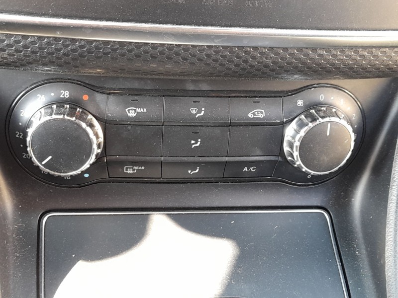 Recambio de mando calefaccion / aire acondicionado para mercedes-benz clase a (w176) a 180 cdi / d (176.012) referencia OEM IAM 