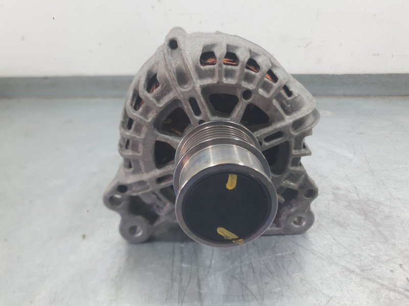 Recambio de alternador para seat ibiza (kj1) style referencia OEM IAM 04E903015GX  