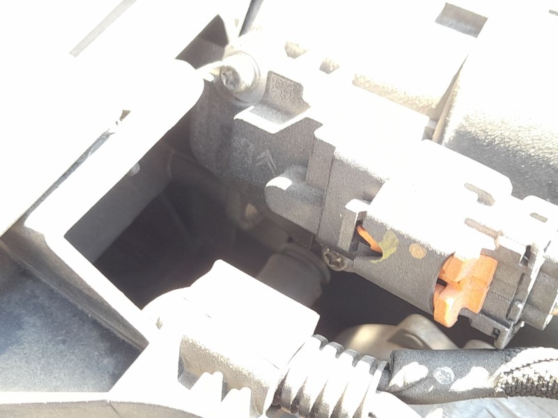 Recambio de caudalimetro para citroën c4 cactus 1.6 hdi 90 referencia OEM IAM 1920RA  