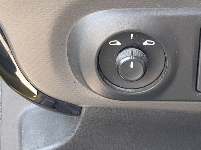Recambio de mando retrovisor para citroën c4 cactus 1.6 hdi 90 referencia OEM IAM 96673722ZD  