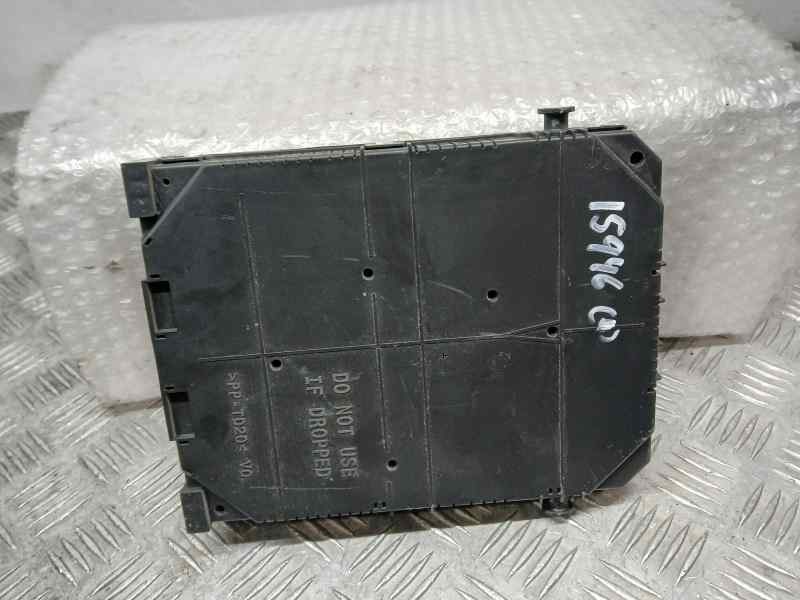 Recambio de caja reles / fusibles para citroën jumpy furgon control m referencia OEM IAM 9830790580 28625142 