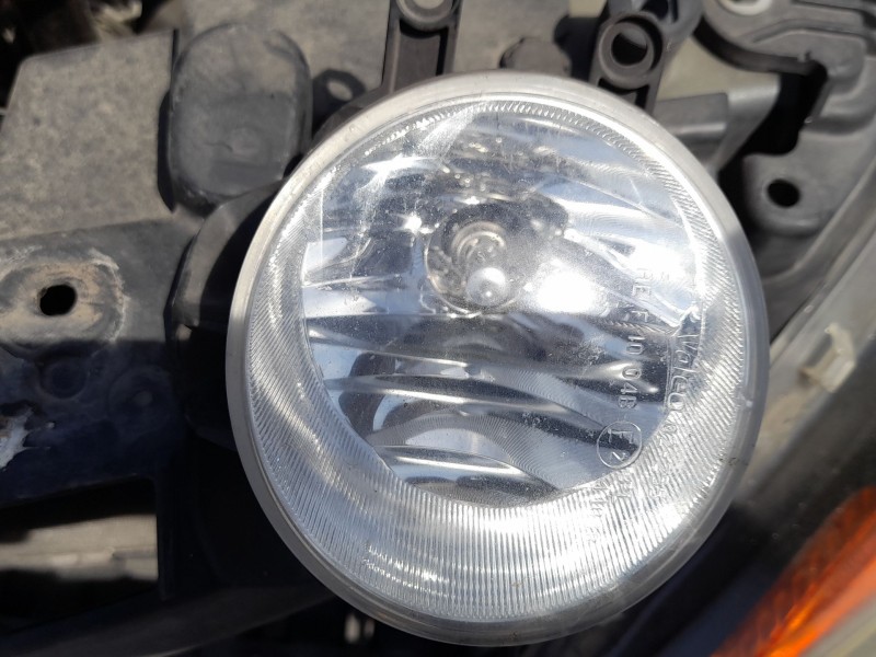 Recambio de faro antiniebla derecho para toyota aygo (_b4_) 1.0 (kgb40) referencia OEM IAM 8121002110  