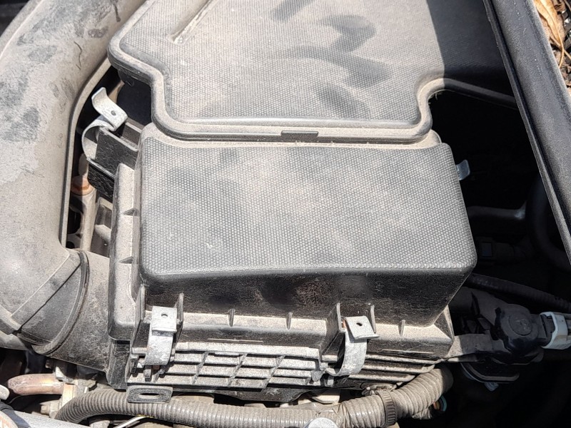 Recambio de carcasa filtro aire para toyota aygo (_b4_) 1.0 (kgb40) referencia OEM IAM 177050Q030  
