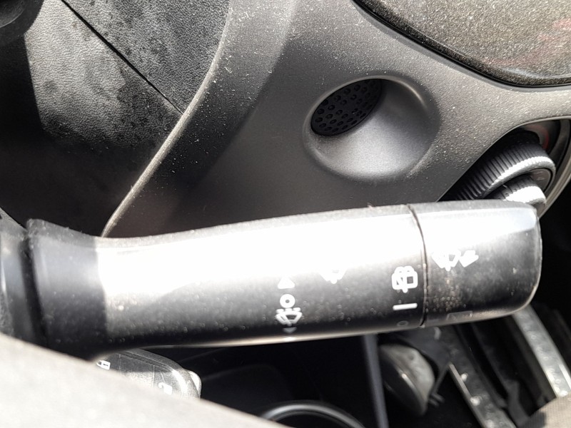 Recambio de mando luces y limpia para toyota aygo (_b4_) 1.0 (kgb40) referencia OEM IAM 841400H040  846520H020