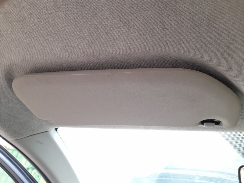 Recambio de parasol izquierdo para toyota aygo (_b4_) 1.0 (kgb40) referencia OEM IAM 047410H080B0  