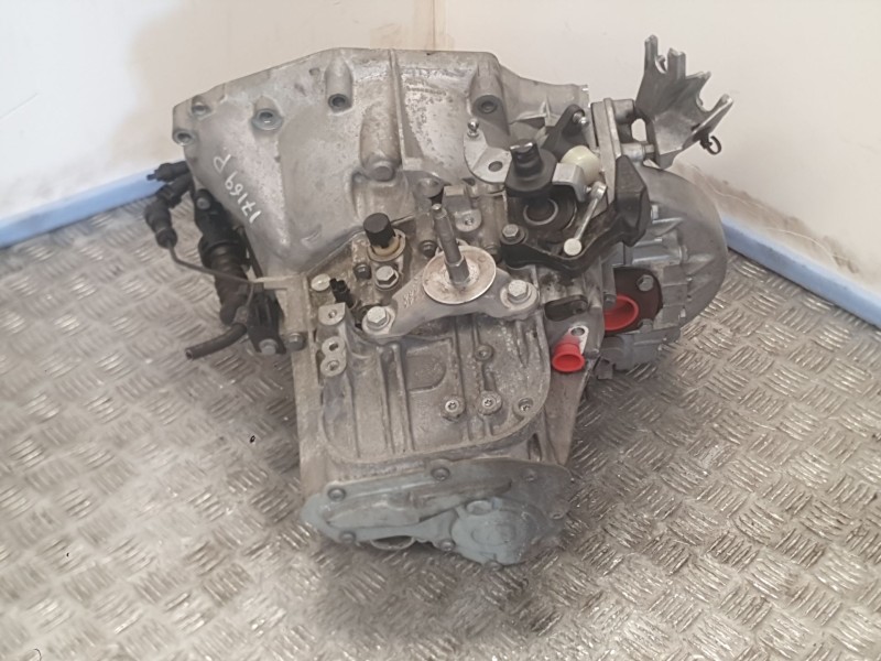 Recambio de caja cambios para citroën ds5 2.0 hdi 165 referencia OEM IAM 20MB28 6VELOCIDADES 1637303380