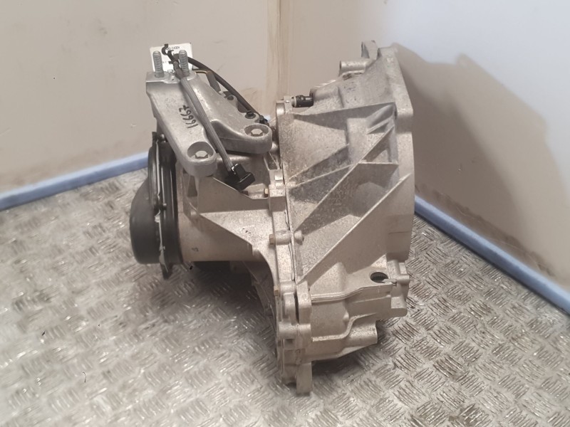 Recambio de caja cambios para ford ka+ iii (uk, fk) 1.2 ti-vct referencia OEM IAM G1BR7002BSB 5 VELOCIDADES 