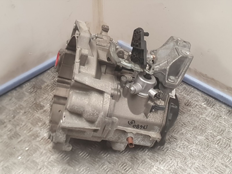 Recambio de caja cambios para volkswagen polo vi (aw1, bz1, ae1) 1.0 referencia OEM IAM SND 0DF300045F 
