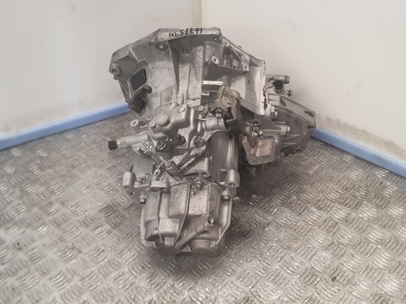 Recambio de caja cambios para fiat 500l (351_, 352_) 1.4 (199lyb1b) referencia OEM IAM 55241434 6 VELOCIDADES 