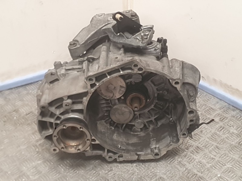 Recambio de caja cambios para audi tt (8j3/8j9) tfsi coupe referencia OEM IAM KDR21097 1413520665 6 VELOCIDADES-