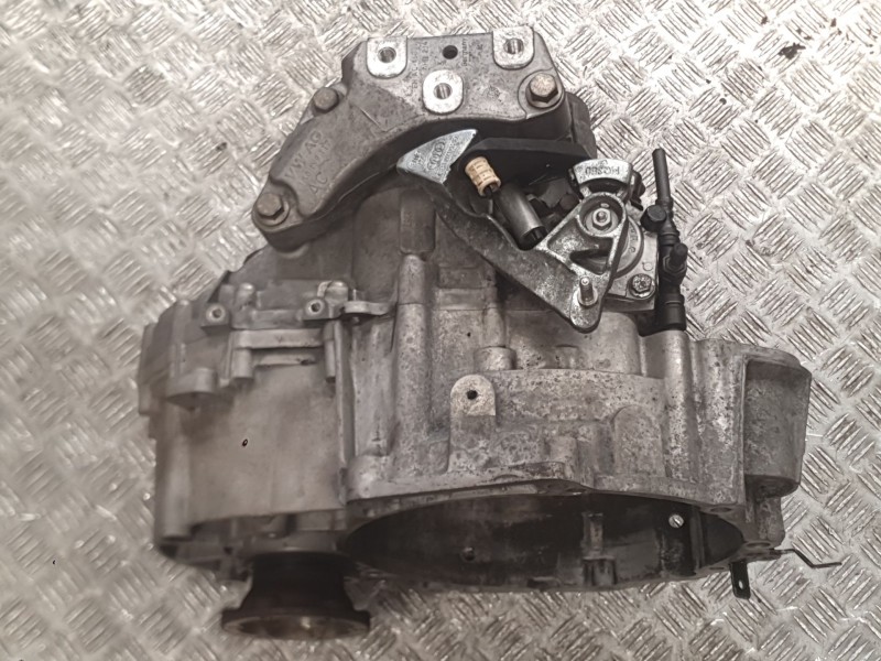 Recambio de caja cambios para audi tt (8j3/8j9) tfsi coupe referencia OEM IAM KDR21097 1413520665 6 VELOCIDADES-