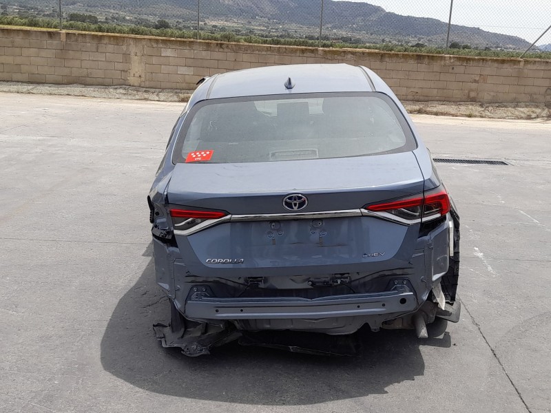 toyota corolla sedán (_e21_) del año 2025