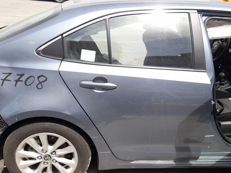 Recambio de puerta trasera derecha para toyota corolla sedán (_e21_) 1.8 vvti hybrid (zwe211, mzea12) referencia OEM IAM 6700302