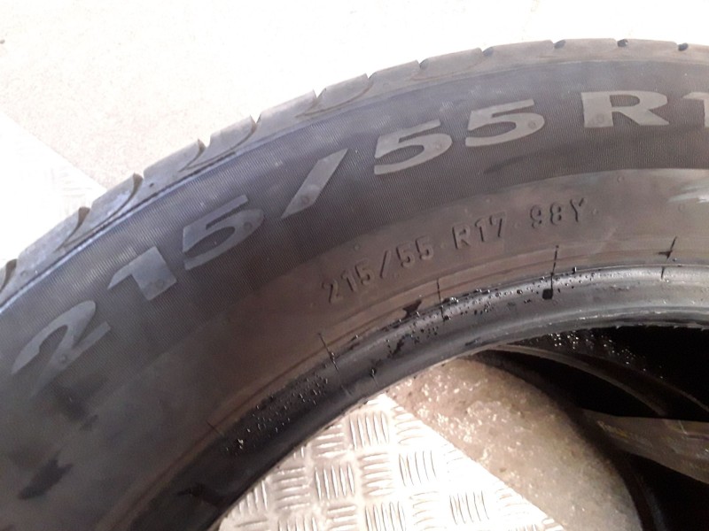 Recambio de neumatico pareja para neumaticos reutilizados - referencia OEM IAM 215551798Y PIRELLI 215/55/17/98Y