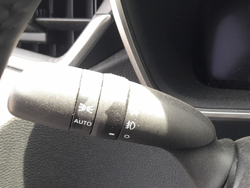 Recambio de mando luces y limpia para toyota corolla sedán (_e21_) 1.8 vvti hybrid (zwe211, mzea12) referencia OEM IAM 843290204
