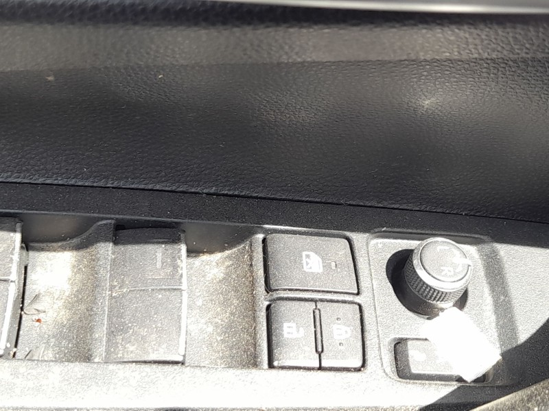 Recambio de mando elevalunas delantero izquierdo para toyota corolla sedán (_e21_) 1.8 vvti hybrid (zwe211, mzea12) referencia O