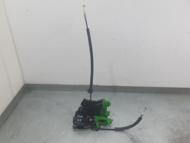 Recambio de cerradura puerta delantera izquierda para kia carens iv 1.7 crdi referencia OEM IAM 81310A4010 MONTADA EN PUERTA 