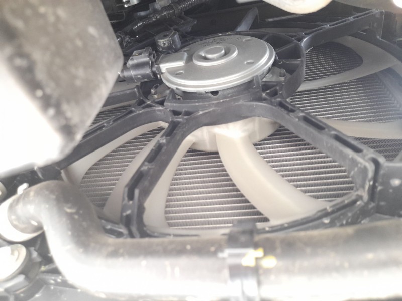 Recambio de electroventilador para toyota corolla sedán (_e21_) 1.8 vvti hybrid (zwe211, mzea12) referencia OEM IAM 163630T200  