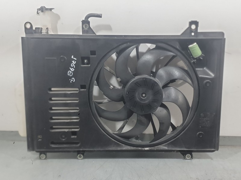 Recambio de electroventilador para mazda 2 hatchback (dl, dj) 1.5 skyactiv-g referencia OEM IAM P54G15025  