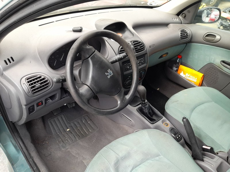 peugeot 206 hatchback (2a/c) del año 2002
