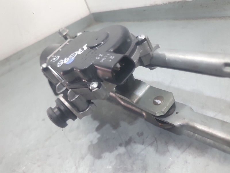 Recambio de motor limpia delantero para mazda 2 hatchback (dl, dj) 1.5 skyactiv-g referencia OEM IAM DB2H67340  