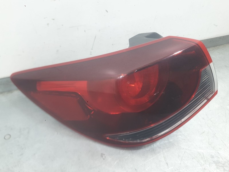 Recambio de piloto trasero izquierdo interior para mazda 2 hatchback (dl, dj) 1.5 skyactiv-g referencia OEM IAM DB5J51160D  