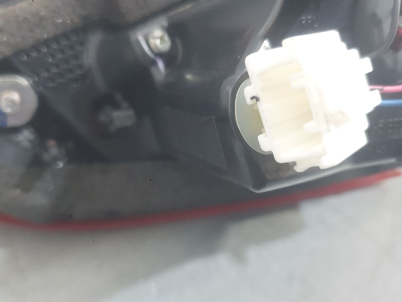 Recambio de piloto trasero izquierdo interior para mazda 2 hatchback (dl, dj) 1.5 skyactiv-g referencia OEM IAM DB5J513G0B  