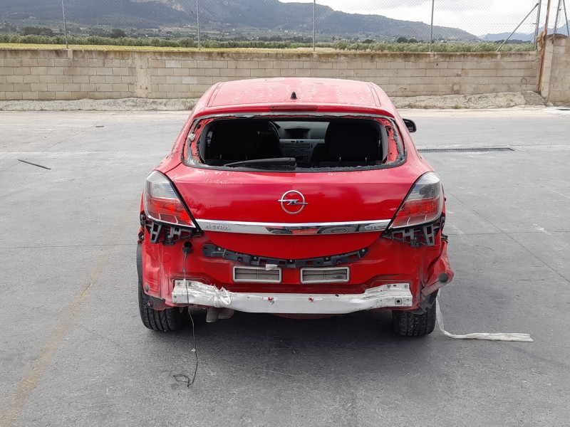 opel astra h gtc (a04) del año 2005