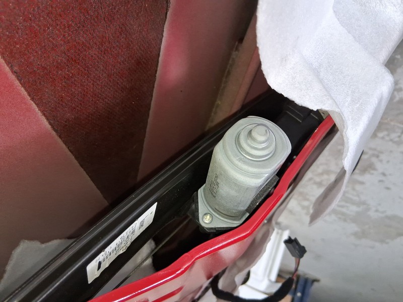 Recambio de elevalunas delantero derecho para fiat 500l (351_, 352_) 1.4 (199lyb1b) referencia OEM IAM 51980517  