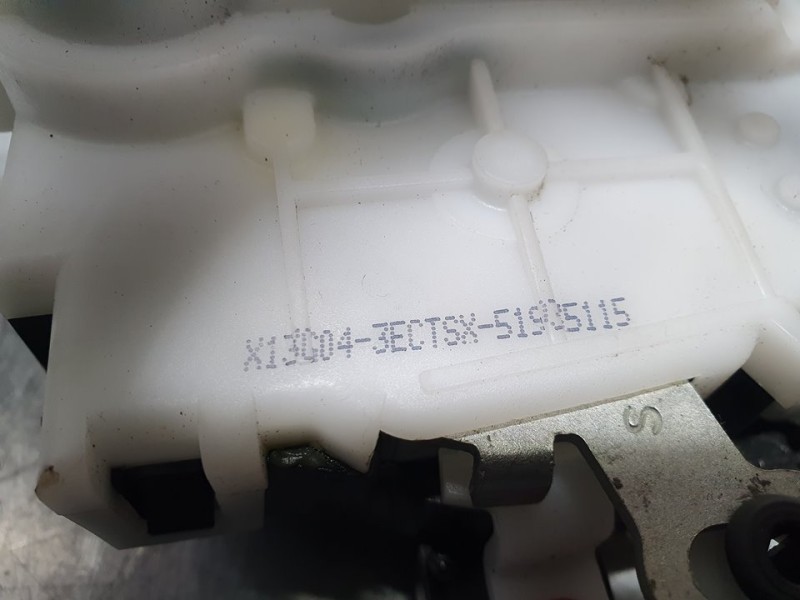 Recambio de cerradura puerta delantera izquierda para fiat nuova 500 (150) lounge referencia OEM IAM 51935118 A071875 5 PINES