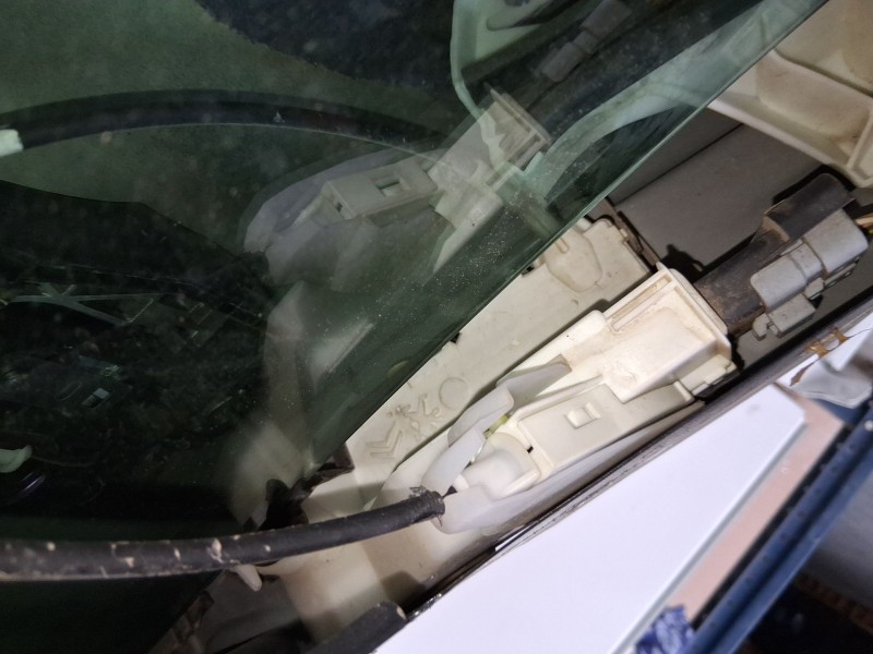 Recambio de cerradura puerta delantera izquierda para peugeot 508 i (8d_) 1.6 hdi referencia OEM IAM 9819263080  