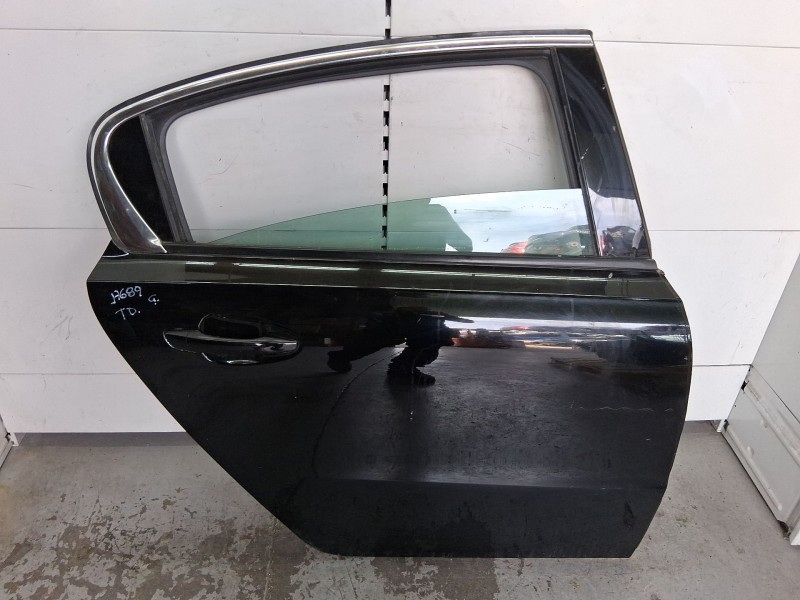 Recambio de puerta trasera derecha para peugeot 508 i (8d_) 1.6 hdi referencia OEM IAM 9008X3  