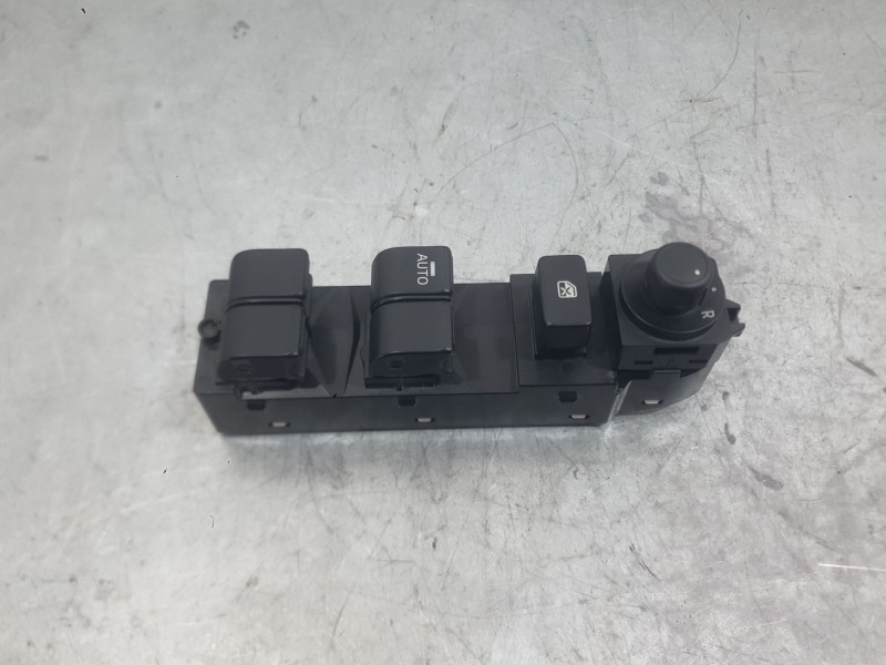 Recambio de mando elevalunas delantero izquierdo para mazda 2 hatchback (dl, dj) 1.5 skyactiv-g referencia OEM IAM DA6B66350  