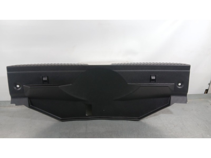 Recambio de guarnecido porton trasero para renault austral tce 130 referencia OEM IAM 849204290R  