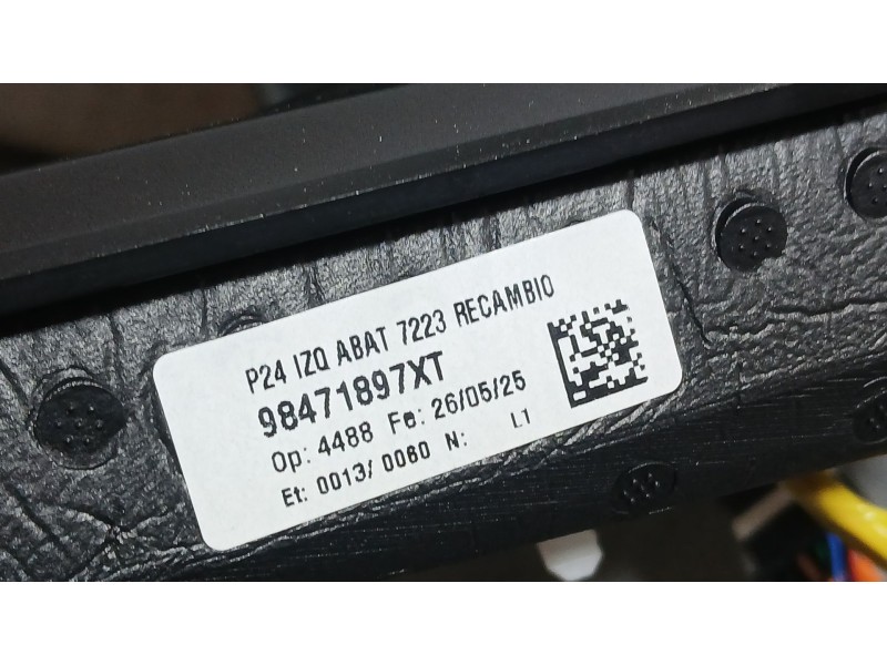 Recambio de retrovisor izquierdo para peugeot 2008 ii (ud_, us_, uy_, uj_, ur_, uc_) 1.2 puretech 100 referencia OEM IAM 9847189