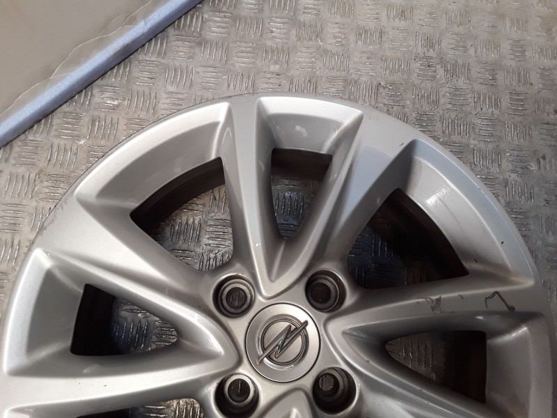 Recambio de juego llantas aluminio para opel corsa f (p2jo) 1.5 (68) referencia OEM IAM 6.5X16 4 TORN ET38 ROZADAS ALUMINIO