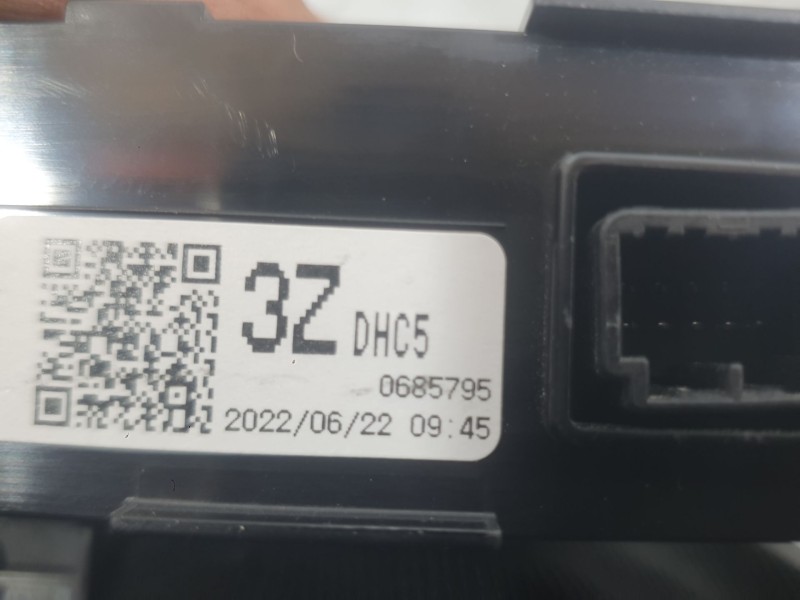 Recambio de pantalla multifuncion para mazda 2 hatchback (dl, dj) 1.5 skyactiv-g referencia OEM IAM   
