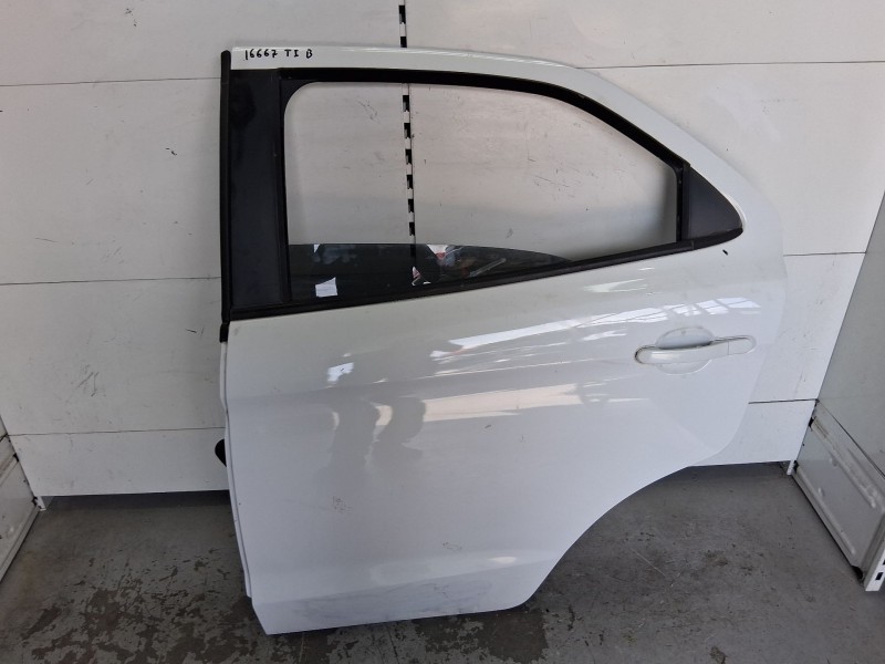 Recambio de puerta trasera izquierda para ford ka+ iii (uk, fk) 1.2 ti-vct referencia OEM IAM 2043872  