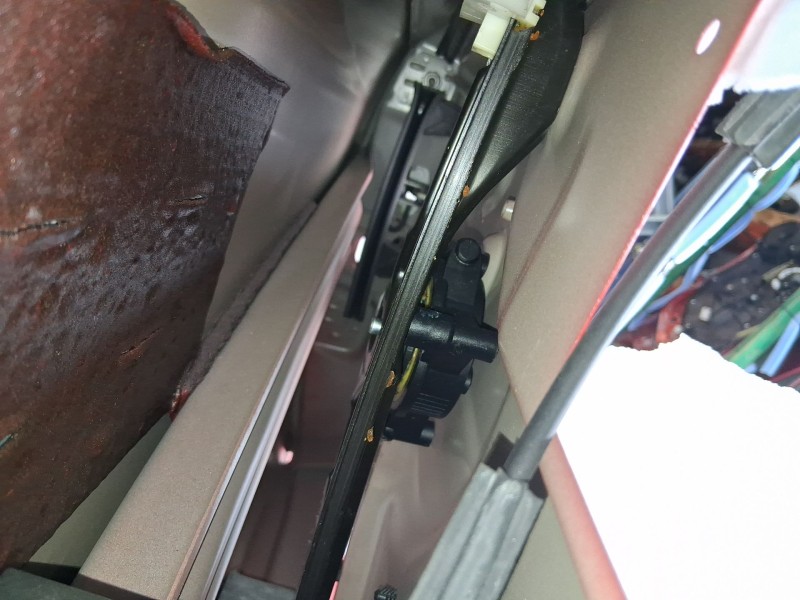 Recambio de elevalunas delantero izquierdo para ford ka (ru8) 1.2 referencia OEM IAM 1851632  