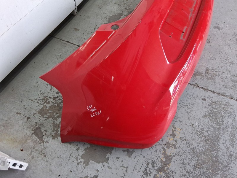 Recambio de paragolpes trasero para ford ka (ru8) 1.2 referencia OEM IAM 1580749 ROZADO 