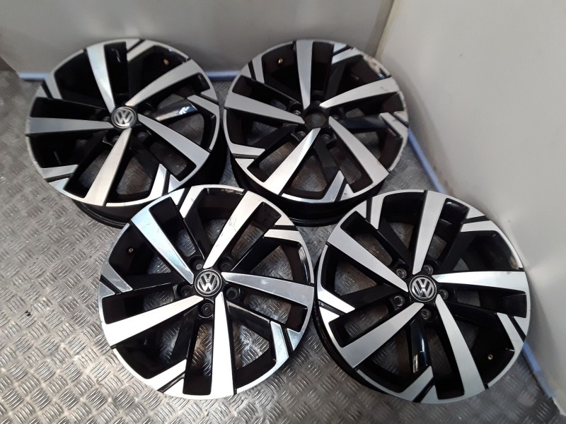 Recambio de juego llantas aluminio para volkswagen polo vi (aw1, bz1, ae1) 1.0 referencia OEM IAM 6.5X16 5 TORN ET47 ROZADAS ALU