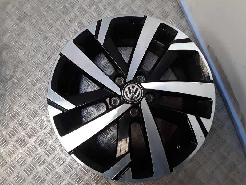 Recambio de juego llantas aluminio para volkswagen polo vi (aw1, bz1, ae1) 1.0 referencia OEM IAM 6.5X16 5 TORN ET47 ROZADAS ALU